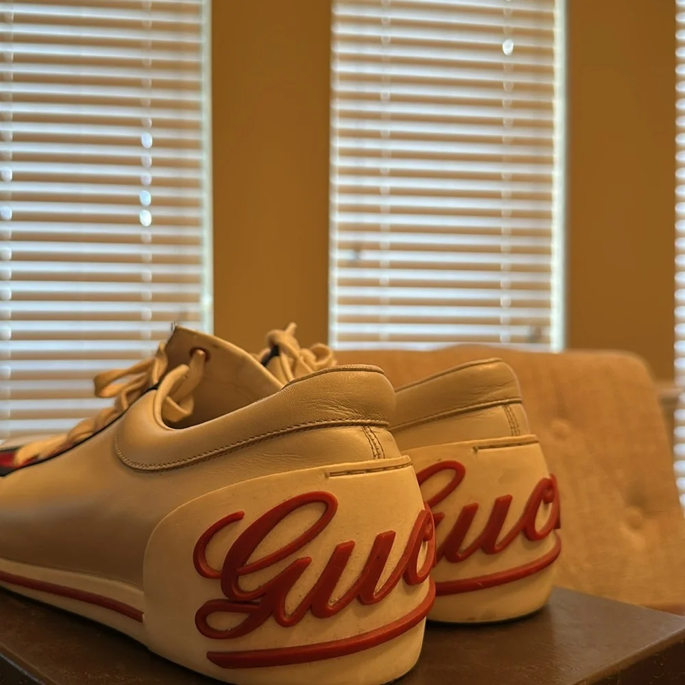Gucci men sneakers